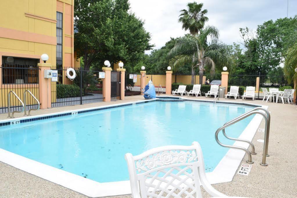 Best Western Plus Northwest Inn&Suites Houston Exterior foto